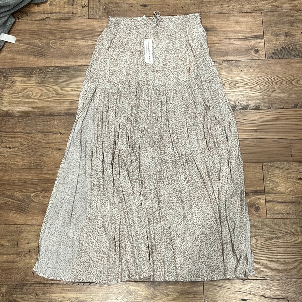 NWT Long Leopard Print Skirt with 2 side slits